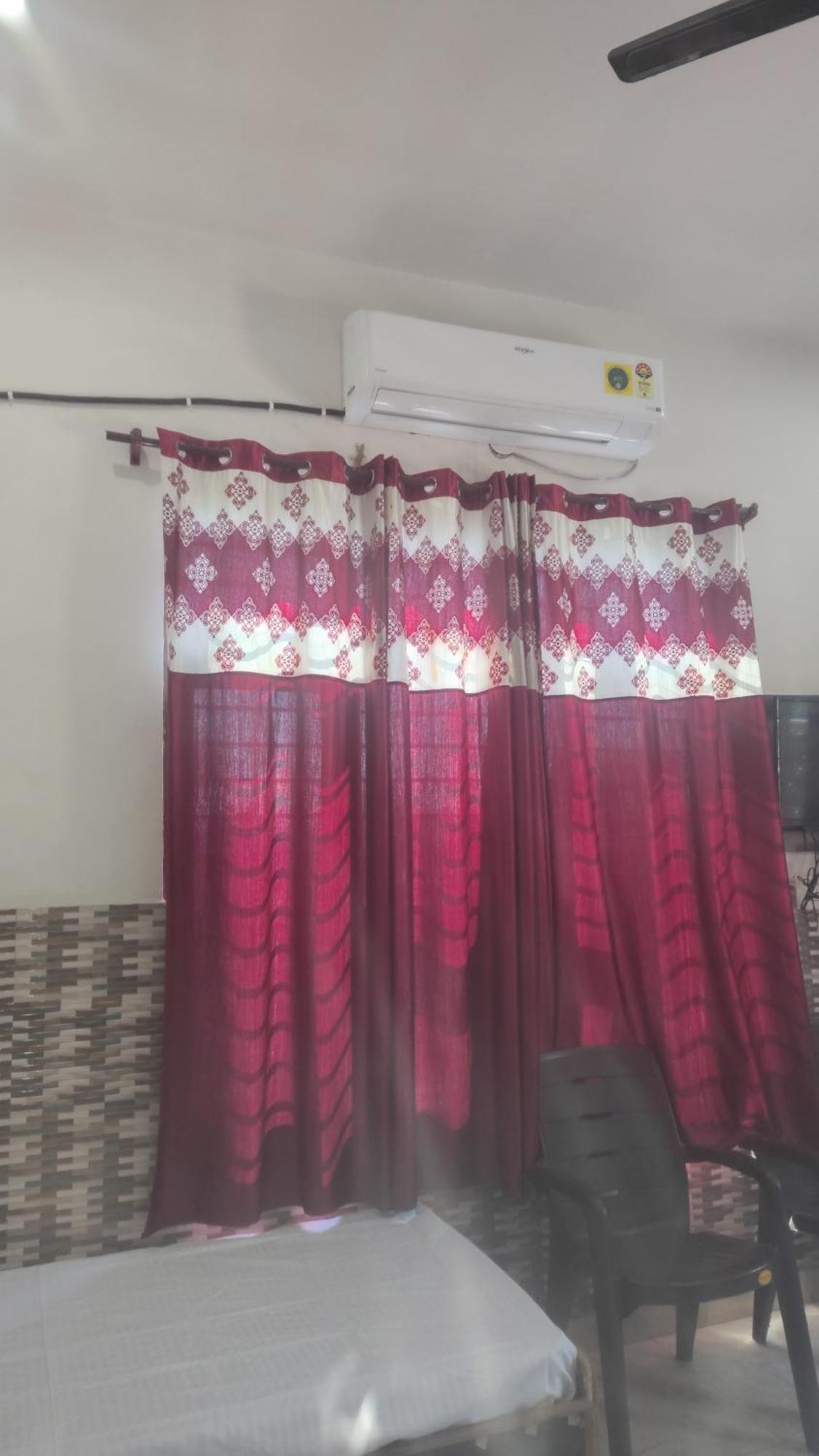 Tushar Guest House Jawāla Mukhi Esterno foto